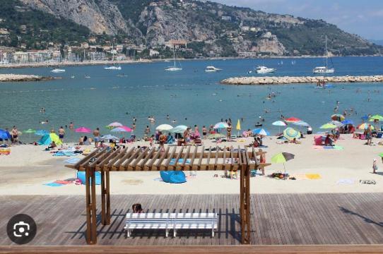 Studios - Menton Old Town - Near The Beach And Shops Zewnętrze zdjęcie