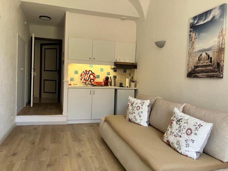 Studios - Menton Old Town - Near The Beach And Shops Zewnętrze zdjęcie